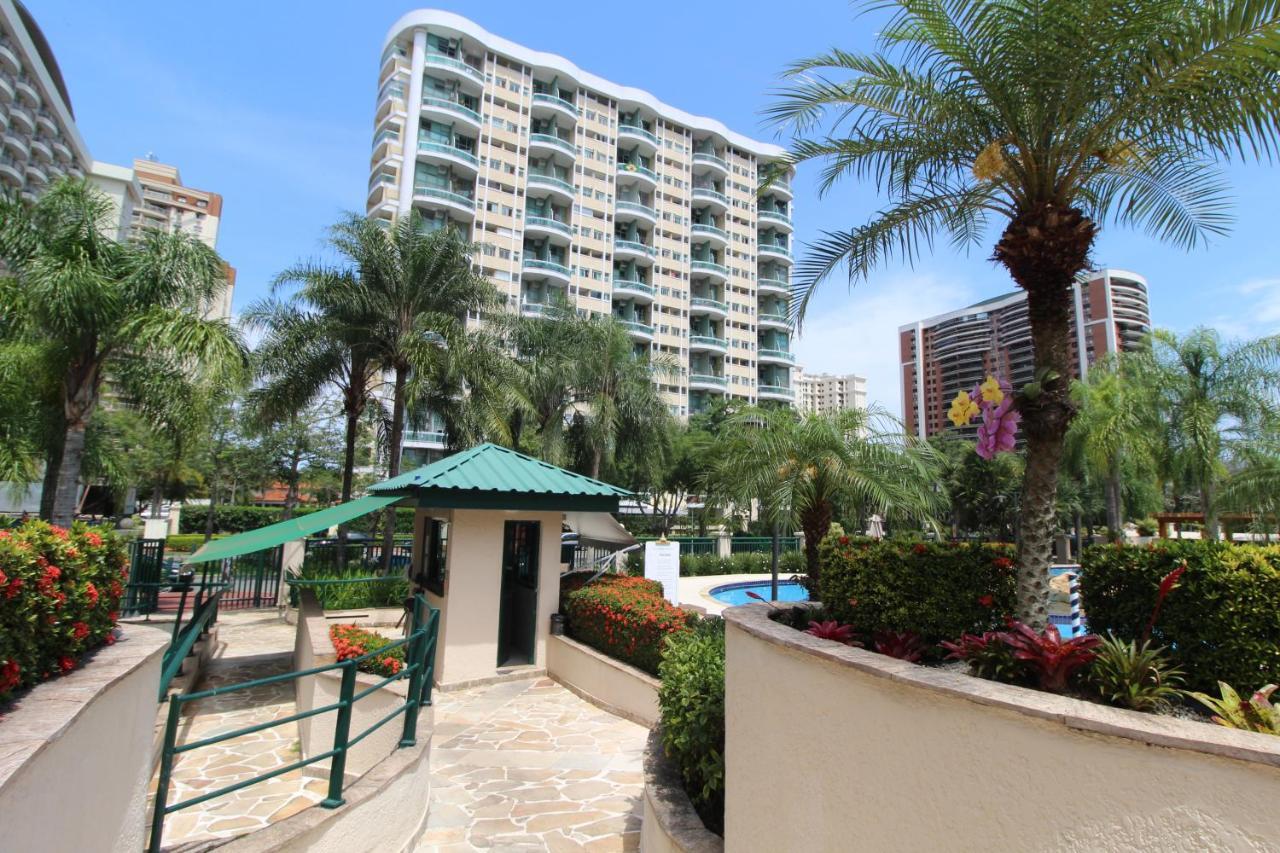 Barra Da Tijuca - 9 - Flat Premium Com Cozinha, Fogao Cooktop, Geladeira Grande, Smart Tv Grande, Lindo E Muitissimo Confortavel, Balsa Para A Praia Gratis E Estacionamento Gratuito 리오데자네이루 외부 사진