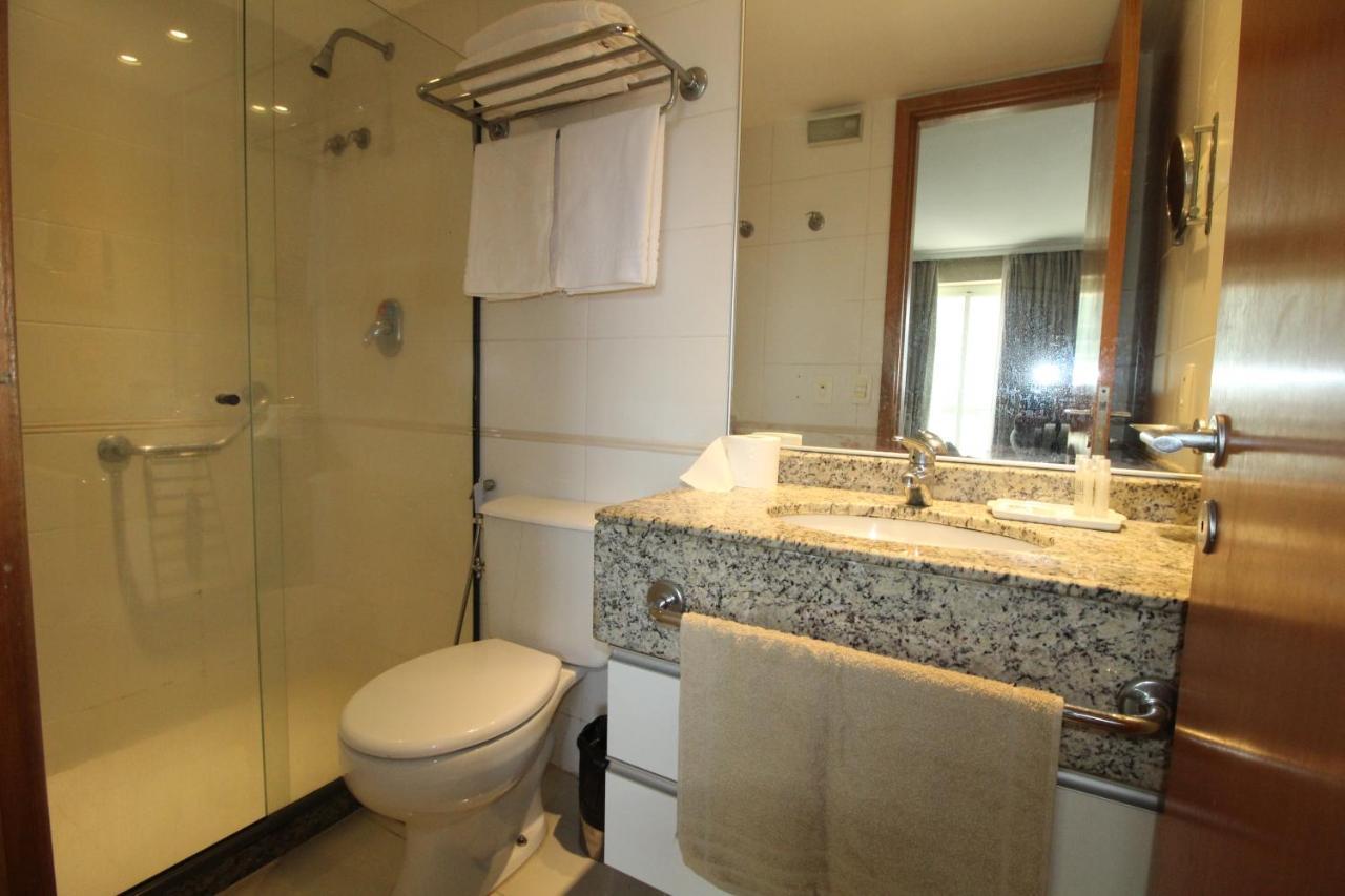 Barra Da Tijuca - 9 - Flat Premium Com Cozinha, Fogao Cooktop, Geladeira Grande, Smart Tv Grande, Lindo E Muitissimo Confortavel, Balsa Para A Praia Gratis E Estacionamento Gratuito 리오데자네이루 외부 사진