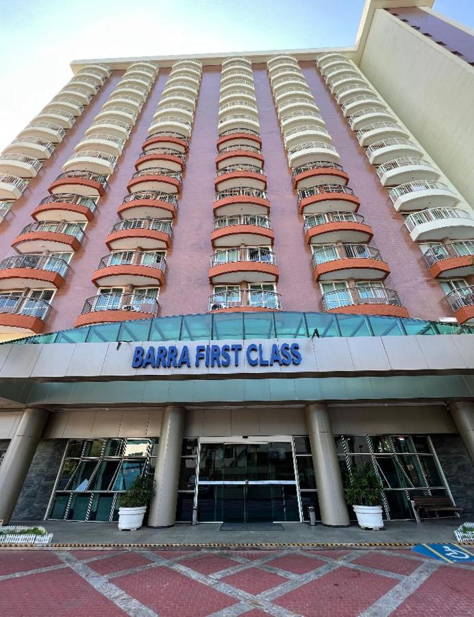 Barra Da Tijuca - 9 - Flat Premium Com Cozinha, Fogao Cooktop, Geladeira Grande, Smart Tv Grande, Lindo E Muitissimo Confortavel, Balsa Para A Praia Gratis E Estacionamento Gratuito 리오데자네이루 외부 사진