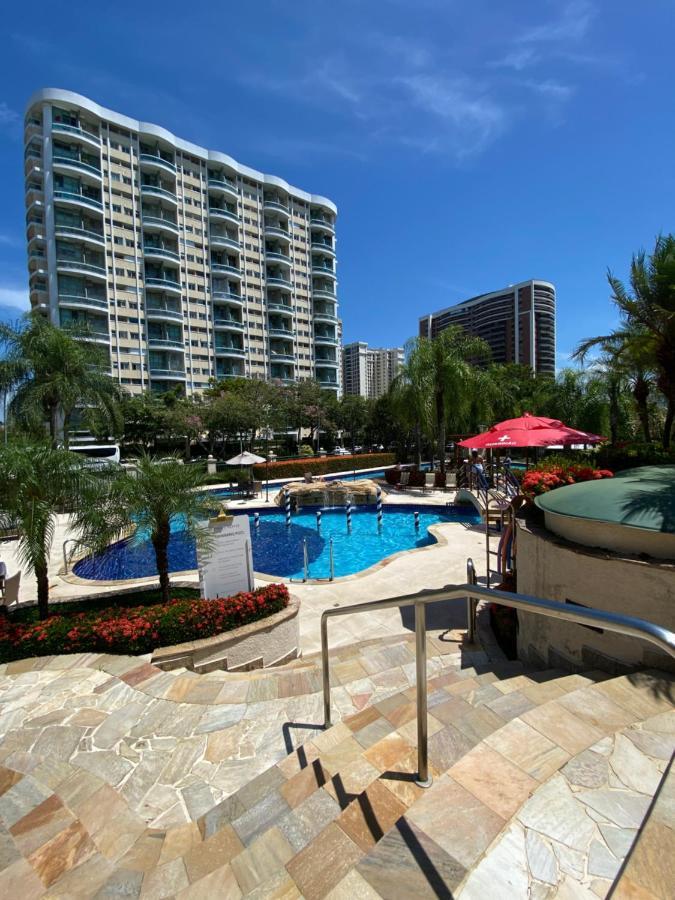 Barra Da Tijuca - 9 - Flat Premium Com Cozinha, Fogao Cooktop, Geladeira Grande, Smart Tv Grande, Lindo E Muitissimo Confortavel, Balsa Para A Praia Gratis E Estacionamento Gratuito 리오데자네이루 외부 사진